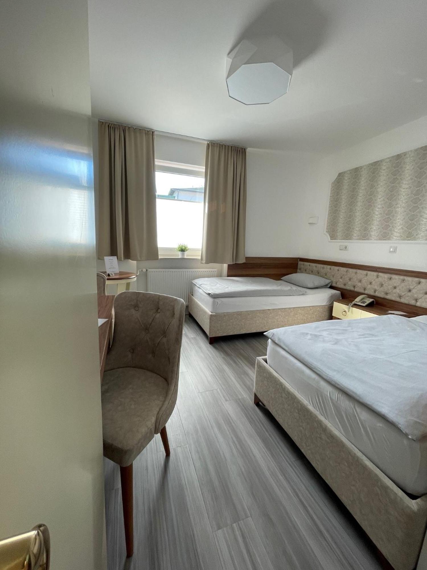 Hotel Rosenheim Schwentinental Zewnętrze zdjęcie
